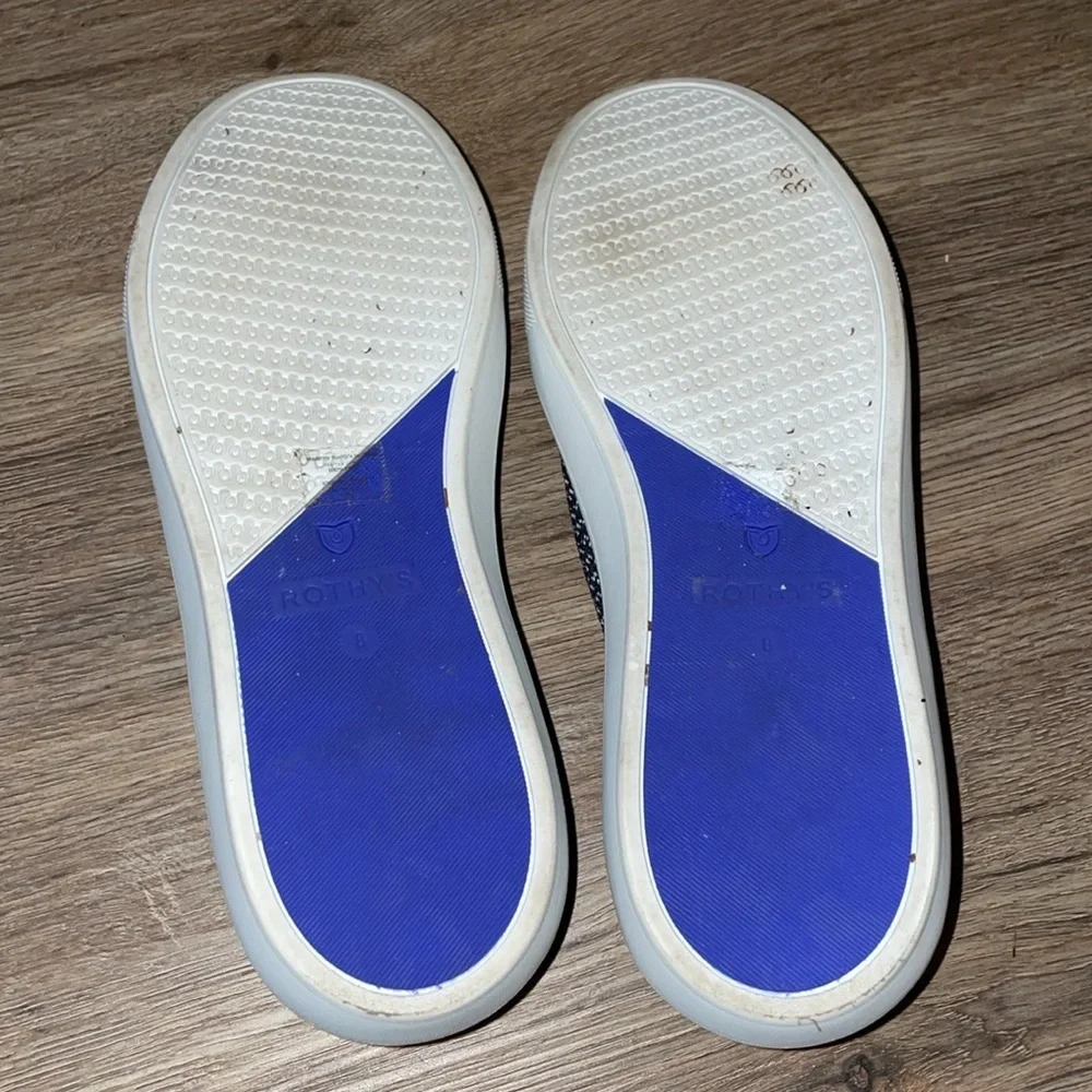 Rothys retired slide on maritime gradient size - 8 woman’s sneaker - Picture 5 of 6